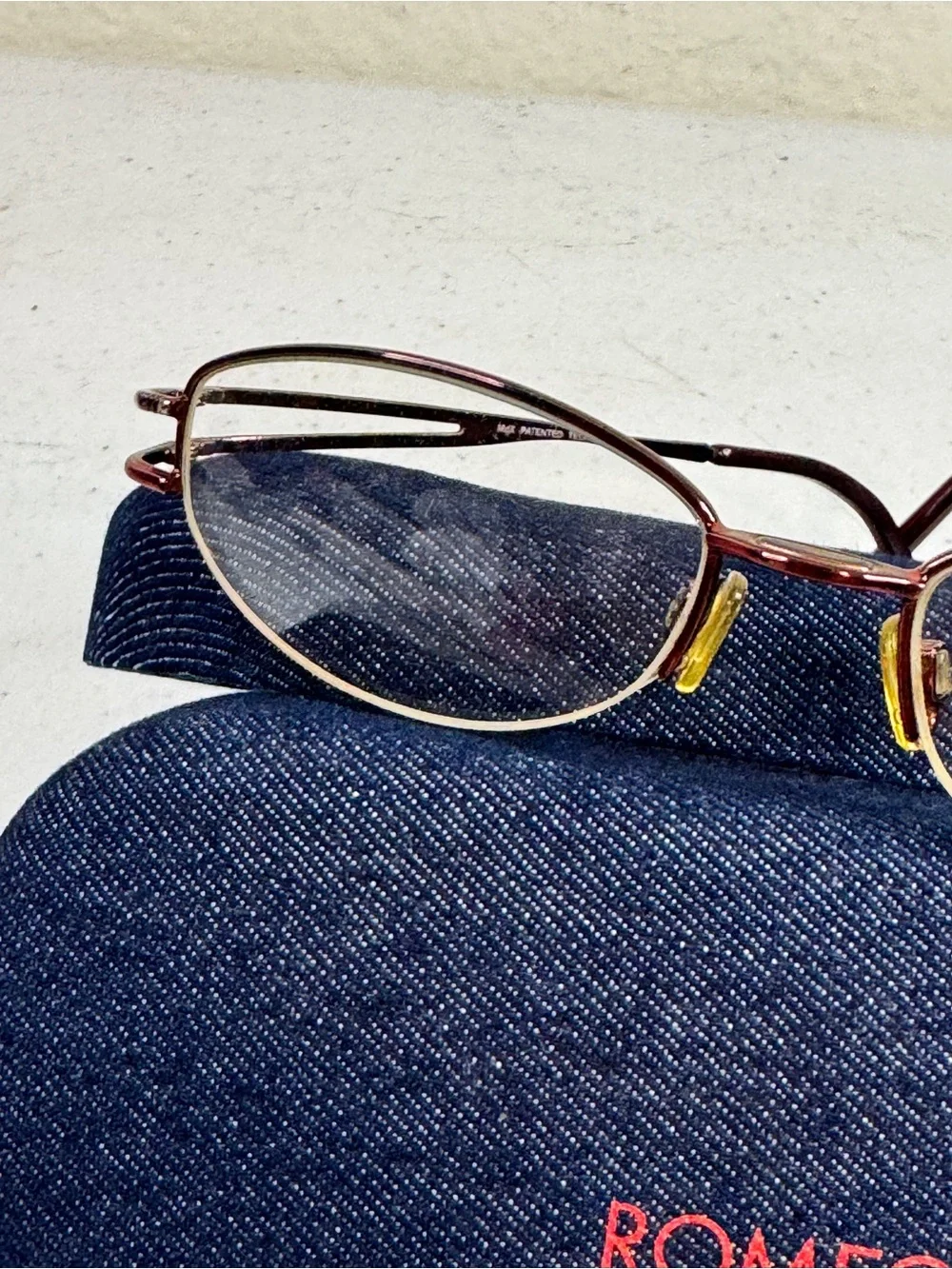 Romeo Gigli Oval glasses and clip on Sunglasses in Burgundy with Black Lenses